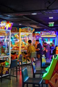 tứ sắc di động MB66